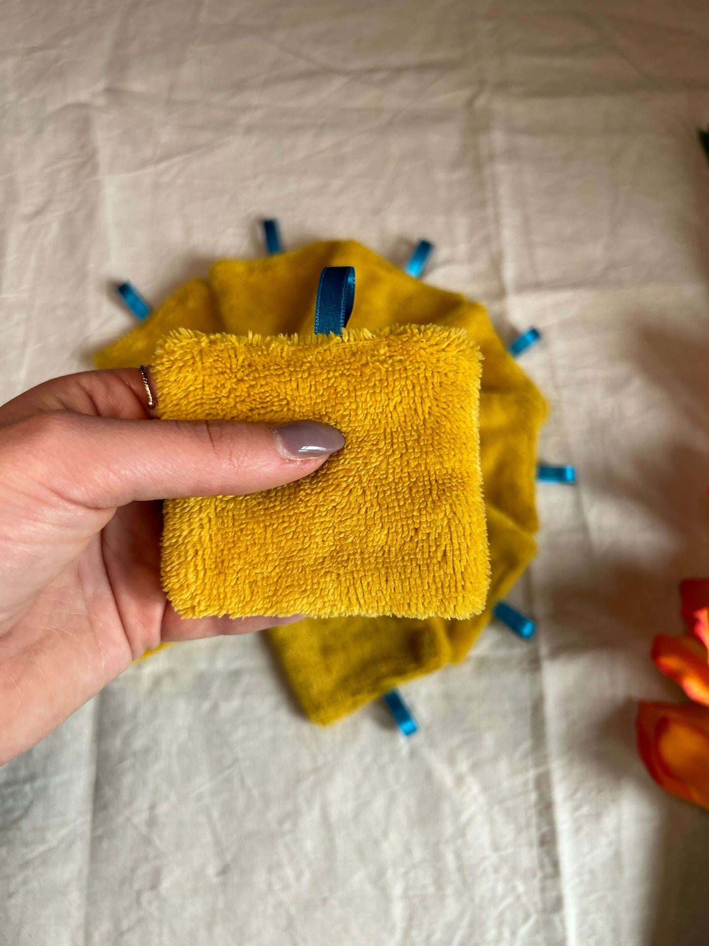 Les Démaquillottes - Jaune